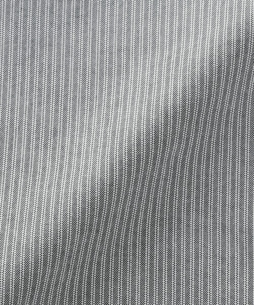 無印良品（ムジルシリョウヒン）の「紳士　洗いざらしオックスボタンダウン長袖シャツ（シャツ/ブラウス・メンズ・スモーキーグリーン系/ダークグレー/ネイビー/サックスブルー/ホワイト・S/XL/M/L）」の6枚目の写真