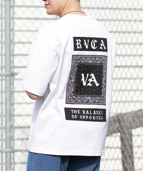 RVCA（ルーカ）の「【ムラサキスポーツ限定】RVCA/ルーカ 半袖 Tシャツ OE BANDANA BALANCE PATCH BG041P02（Tシャツ/カットソー・メンズ・スミクロ/ブラック/カーキブラウン/ホワイト・S/L/M）」の2枚目の写真