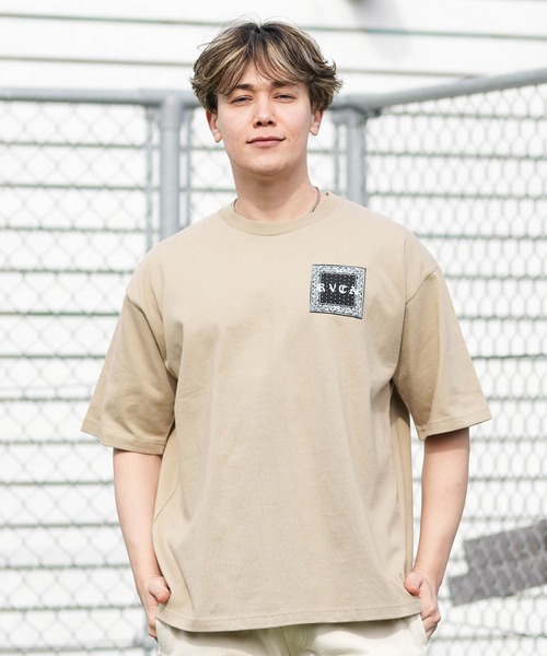 RVCA（ルーカ）の「【ムラサキスポーツ限定】RVCA/ルーカ 半袖 Tシャツ OE BANDANA BALANCE PATCH BG041P02（Tシャツ/カットソー・メンズ・スミクロ/ブラック/カーキブラウン/ホワイト・S/L/M）」の17枚目の写真