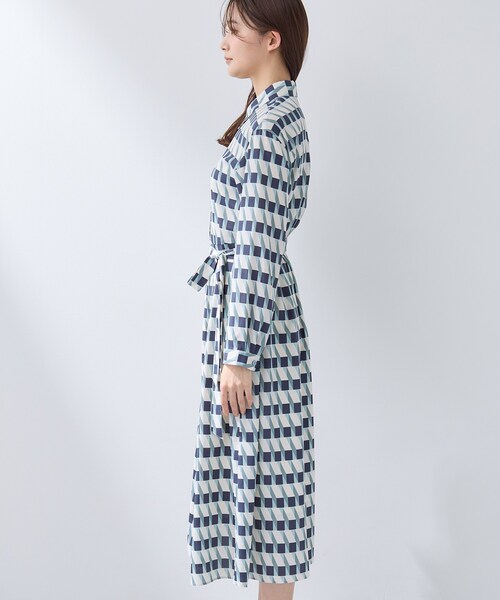 INDIVI（インディヴィ）の「【洗える／2WAY】ベルト付き ジオメトリック柄 シャツワンピース（ワンピース・レディース・ブラック系その他/ネイビー系・05/13/36/38/40/15 /19）」の13枚目の写真