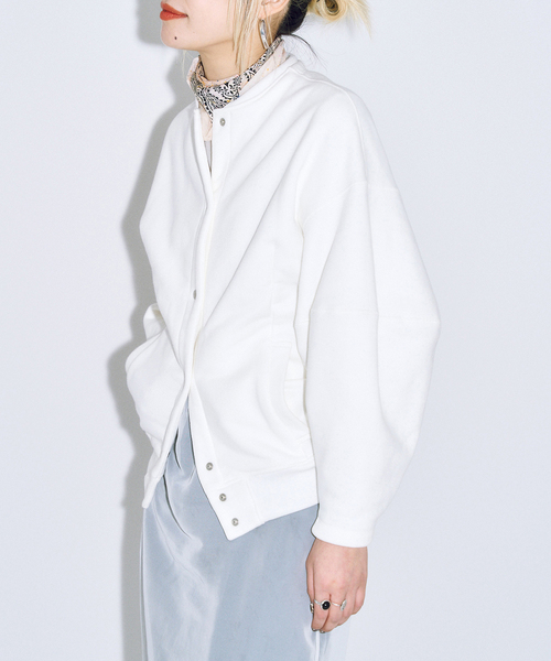 SEEALL（シーオール）の「SEEALL 別注 ERGONOMIC SNAP CARDIGAN [WHITE]：スウェット（スウェット・レディース・ホワイト・FREE）」の2枚目の写真