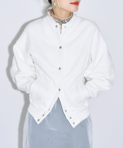 SEEALL（シーオール）の「SEEALL 別注 ERGONOMIC SNAP CARDIGAN [WHITE]：スウェット（スウェット・レディース・ホワイト・FREE）」の3枚目の写真