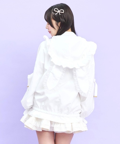 Secret Honey（シークレットハニー）の「うさ耳ハートバックルポケットブルゾン（その他アウター・レディース・ブラック/オフホワイト・MEDIUM）」の6枚目の写真