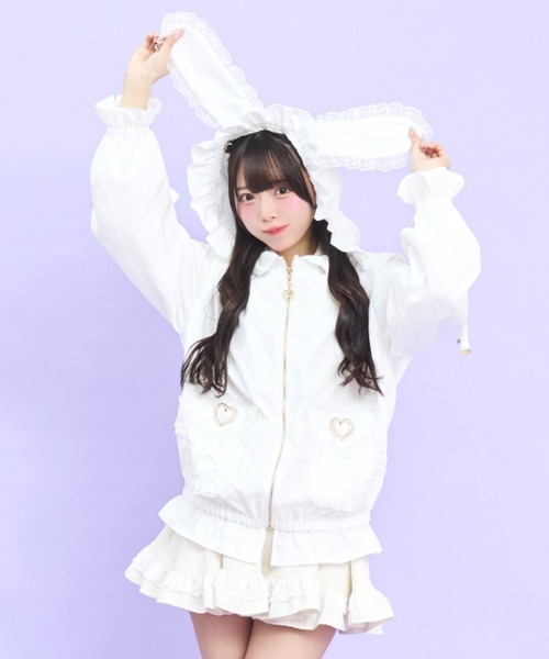 Secret Honey（シークレットハニー）の「うさ耳ハートバックルポケットブルゾン（その他アウター・レディース・ブラック/オフホワイト・MEDIUM）」の4枚目の写真