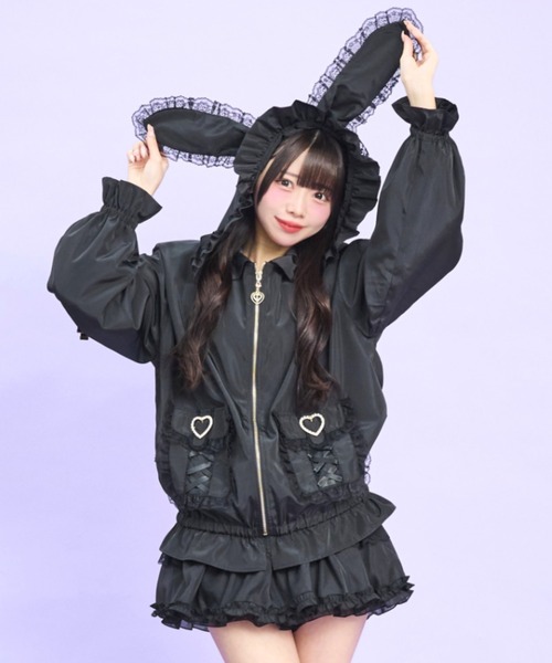 Secret Honey(シークレットハニー)の「うさ耳ハートバックルポケットブルゾン(その他アウター・レディース・ブラック/オフホワイト・MEDIUM)」の14枚目の写真