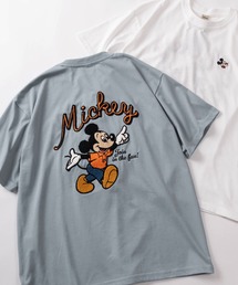 Disney（ディズニー）の「【71】別注【Disney/ディズニー】ミッキーマウス/ベイマックス/ルシファー/101匹わんちゃん アップリケ サガラ刺繍 クルーネックTシャツ/ユニセックス/レディース/メンズ【オリジナルデザイン/ミッキー/ベイマックス/ルシファー】（Tシャツ/カットソー）」