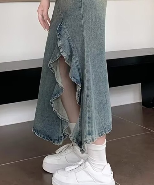Flugge(フラッジー)の「フリルスリットデニムスカート(デニムスカート・レディース・ブルー・LARGE/MEDIUM)」の3枚目の写真