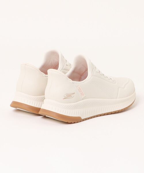 SKECHERS(スケッチャーズ)の「《SKECHERS》BOBS SQUAD 4-KEY LOOK(スニーカー・レディース・ブラック/ホワイト・23.0cm/23.5cm/24.0cm/24.5cm/25.0cm/22.5cm)」の4枚目の写真
