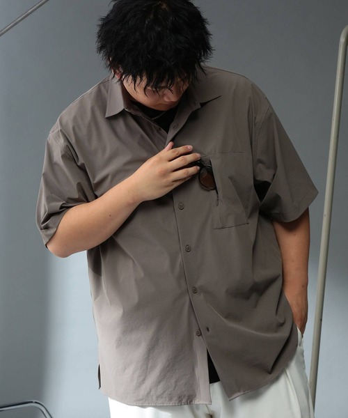 B&T CLUB(ビーティークラブ)の「シャツ 半袖 メンズ 大きいサイズ AIRYFLOW ストレッチ B&T CLUB (ビーアンドティークラブ)(シャツ/ブラウス・メンズ・ネイビー/ブラック/ベージュ・X3(6L~7L)/X1(3L~4L)/X2(4L~5L))」の3枚目の写真