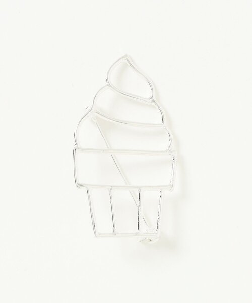 ear PAPILLONNER(イアパピヨネ)の「スイーツブローチ(ブローチ/コサージュ・レディース・ゴールド系その他2/ゴールド系その他/シルバー系その他2/シルバー系その他・FREE)」の2枚目の写真