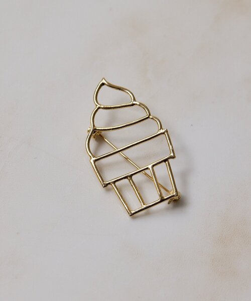 ear PAPILLONNER(イアパピヨネ)の「スイーツブローチ(ブローチ/コサージュ・レディース・ゴールド系その他2/ゴールド系その他/シルバー系その他2/シルバー系その他・FREE)」の9枚目の写真