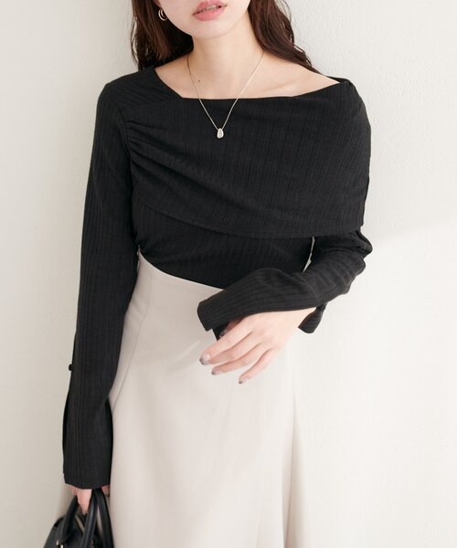 natural couture（ナチュラルクチュール）の「ギャザーオフショルフレア袖ロンT（ニット/セーター・レディース・チャコールグレー/ネイビー/ブラック/アイボリー・FREE）」の13枚目の写真