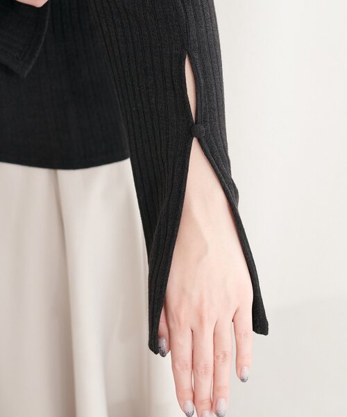 natural couture（ナチュラルクチュール）の「ギャザーオフショルフレア袖ロンT（ニット/セーター・レディース・チャコールグレー/ネイビー/ブラック/アイボリー・FREE）」の22枚目の写真