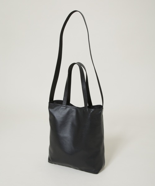 NANO universe(ナノユニバース)の「2WAY レザートートバッグ(トートバッグ・メンズ・ブラック・F)」の1枚目の写真