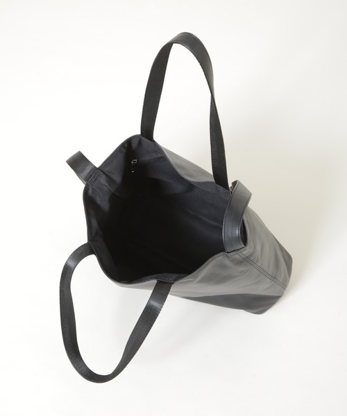 NANO universe(ナノユニバース)の「2WAY レザートートバッグ(トートバッグ・メンズ・ブラック・F)」の8枚目の写真