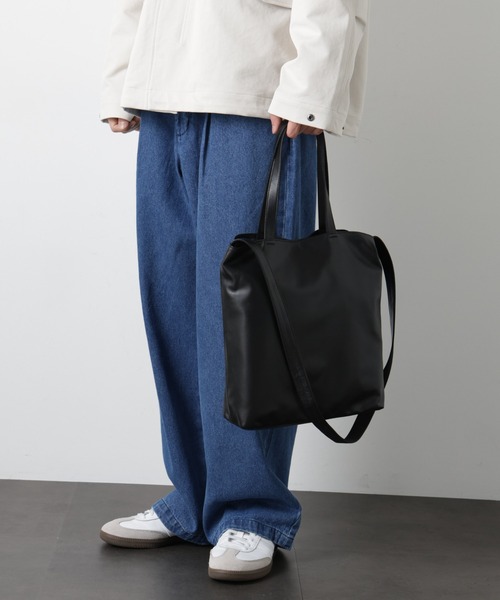 NANO universe(ナノユニバース)の「2WAY レザートートバッグ(トートバッグ・メンズ・ブラック・F)」の3枚目の写真
