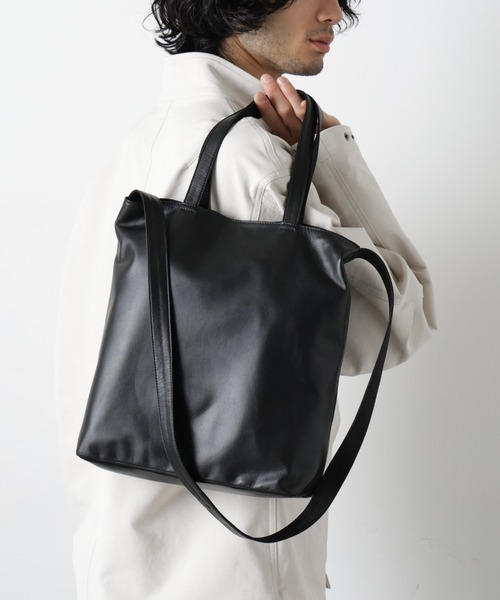 NANO universe(ナノユニバース)の「2WAY レザートートバッグ(トートバッグ・メンズ・ブラック・F)」の9枚目の写真