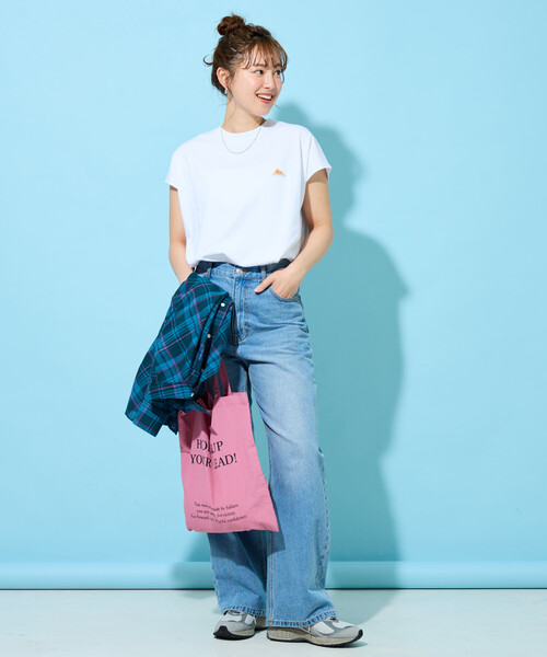 FREAK'S STORE(フリークスストア)の「限定展開 KELTY × FREAK'S STORE/ケルティ 別注 フレンチスリーブ Tシャツ(接触冷感・吸水速乾・UVカット・遮熱)(Tシャツ/カットソー・レディース・ピンク/オリーブ/ブラック/チャコール/ベージュ/オフホワイト/グレー・フリ-)」の8枚目の写真