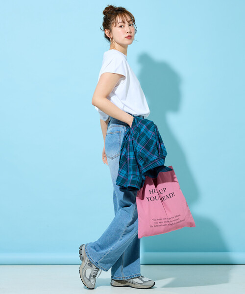 FREAK'S STORE(フリークスストア)の「限定展開 KELTY × FREAK'S STORE/ケルティ 別注 フレンチスリーブ Tシャツ(接触冷感・吸水速乾・UVカット・遮熱)(Tシャツ/カットソー・レディース・ピンク/オリーブ/ブラック/チャコール/ベージュ/オフホワイト/グレー・フリ-)」の9枚目の写真