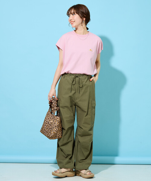 FREAK'S STORE(フリークスストア)の「限定展開 KELTY × FREAK'S STORE/ケルティ 別注 フレンチスリーブ Tシャツ(接触冷感・吸水速乾・UVカット・遮熱)(Tシャツ/カットソー・レディース・ピンク/オリーブ/ブラック/チャコール/ベージュ/オフホワイト/グレー・フリ-)」の21枚目の写真