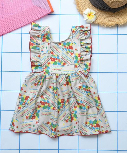 MARKEY'S（マーキーズ）の「【水着/UVカット】フリルワンピース(総柄)（水着・キッズ・アイボリー/ライトブルー・120/110/100/90/140/130）」の3枚目の写真