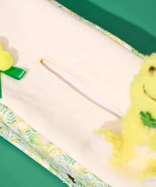 salle de bal（サルデバル）の「【 かえるのピクルス / pickles the frog 】 かえるのピクルス x 日比谷花壇　ミモザ　ティッシュカバー　NJI（収納グッズ・レディース・イエロー・FREE）」の3枚目の写真