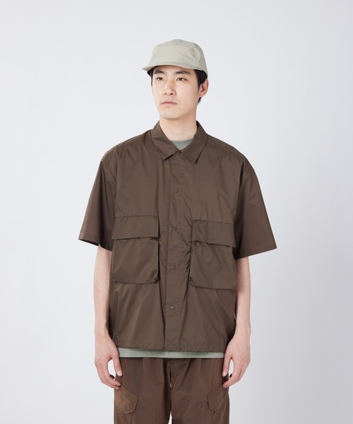 Snow Peak（スノーピーク）の「Snow Peak / U.L. Double Weave Shirt ダブルウィーブ半袖シャツ（シャツ/ブラウス・メンズ・ピンク/ブラック/ブラウン・L/XL/M/S）」の2枚目の写真