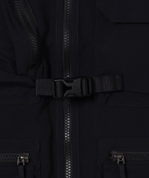 FREAK'S STORE(フリークスストア)の「限定展開 THE NORTH FACE/ザ・ノース・フェイス フィールドユーティリティベスト(ユニセックス)(その他アウター・メンズ・ブラック・SMALL/MEDIUM/LARGE/X-LARGE)」の8枚目の写真