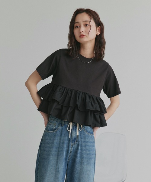 ad thie(アドティエ)の「ティアードフリル ショート丈 Tシャツ(Tシャツ/カットソー・レディース・オフホワイト/ピンク/ベージュ/ブラック/チャコール・FREE)」の7枚目の写真