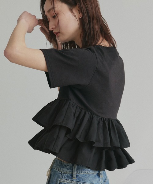 ad thie(アドティエ)の「ティアードフリル ショート丈 Tシャツ(Tシャツ/カットソー・レディース・オフホワイト/ピンク/ベージュ/ブラック/チャコール・FREE)」の9枚目の写真