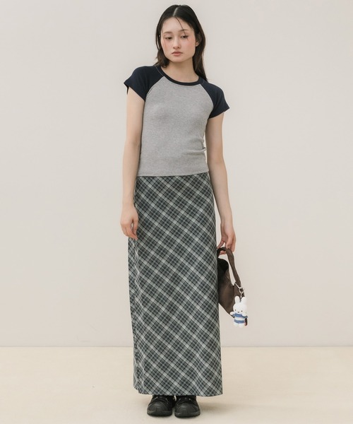 HEILIS(ヘイリス)の「チェックロングスカート / ロングスカート チェックスカート Iラインスカート ナロースカート バイアスチェック スリットスカート ロング丈 ボトムス レディース 韓国ファッション 大人カジュアル カジュアル フレンチカジュアル シンプル 秋服 春服 夏服 デイリー お出かけ(スカート・レディース・ブラウン/ブルー・FREE)」の17枚目の写真