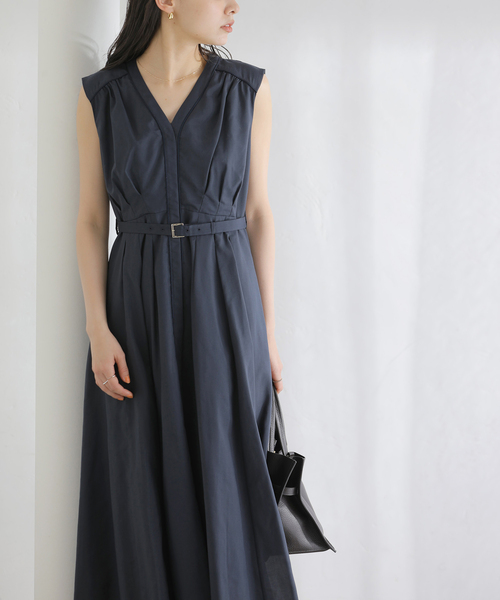La TOTALITE(ラトータリテ)の「【洗える】ウォッシャブルレディワンピース(ワンピース・レディース・ネイビー/ベージュ/ブラック/グリーン・38/36)」の4枚目の写真
