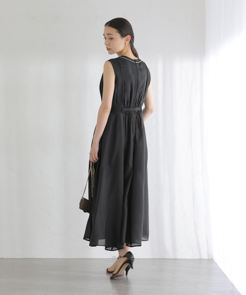 La TOTALITE(ラトータリテ)の「【洗える】ウォッシャブルレディワンピース(ワンピース・レディース・ネイビー/ベージュ/ブラック/グリーン・38/36)」の6枚目の写真