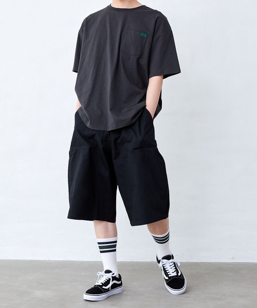 Fluffy BROTHERS(フラッフィーブラザーズ)の「ペインターハーフパンツ(大人サイズ)(その他パンツ・メンズ・ブラック・M/L/XL)」の2枚目の写真