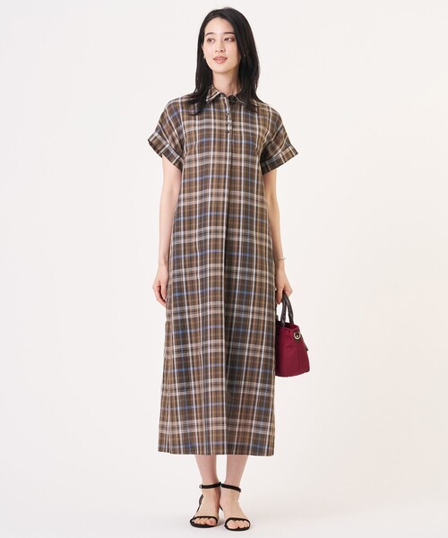 J.PRESS Ladies(J.プレス レディス)の「コットンリネン Light マドラスチェック シャツ ワンピース(シャツワンピース・レディース・ネイビー系3/ブラウン系3・XS)」の4枚目の写真