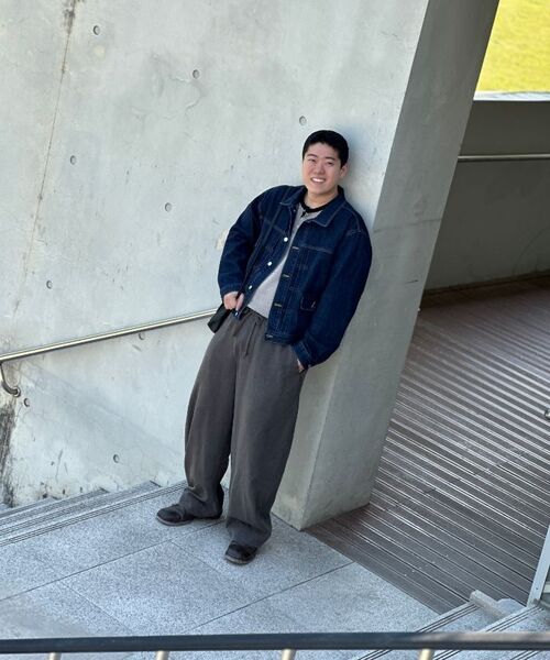 PRAIRIE(KR)（プレーリー）の「リネン BARRELFIT ワイドスラックス (CHARCOAL BROWN)（スラックス・メンズ・チャコールグレー・SMALL/MEDIUM/LARGE）」の8枚目の写真