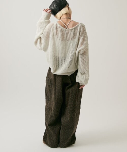 w closet(ダブルクローゼット)の「ライトラメメッシュドロストニット(ニット/セーター・レディース・オフホワイト/グリーン/ピンク/イエロー/グレー・FREE)」の11枚目の写真