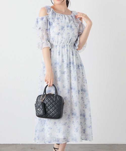 Honeys（ハニーズ）の「肩あきワンピース（ワンピース・レディース・ホワイト×ピンク/パープル系その他/ホワイト系その他2・3L/L/LL/M/S）」の3枚目の写真