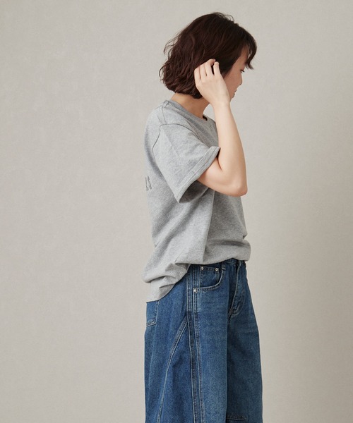 MONO KOTO DEPT.(モノコトデプト)の「SSY-ESSENTIALS 裏ロゴ半袖Tシャツ(Tシャツ/カットソー・メンズ・グレー/カーキ/グレイッシュベージュ・L/XL/S/M)」の8枚目の写真