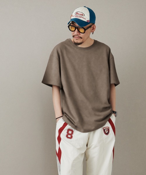 MONO KOTO DEPT.(モノコトデプト)の「SSY-ESSENTIALS 裏ロゴ半袖Tシャツ(Tシャツ/カットソー・メンズ・グレー/カーキ/グレイッシュベージュ・L/XL/S/M)」の14枚目の写真