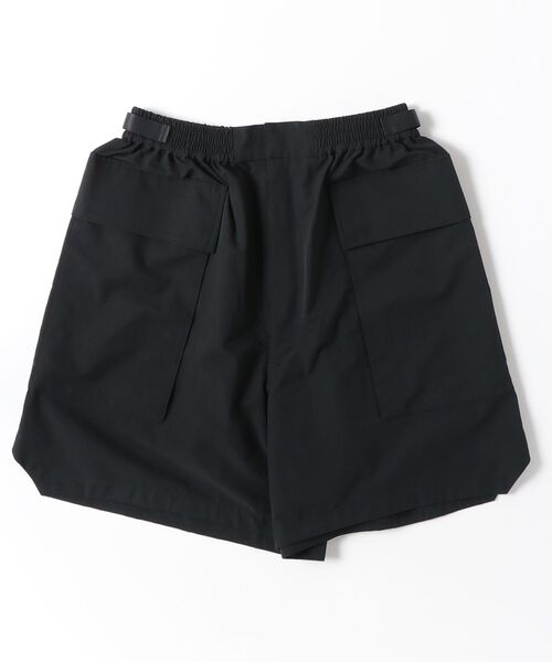 Product Twelve(プロダクトトゥエルブ)の「【Product Twelve】Ventilation Short Pants(その他パンツ・メンズ・ライトグレー/ブラック・2/1)」の1枚目の写真