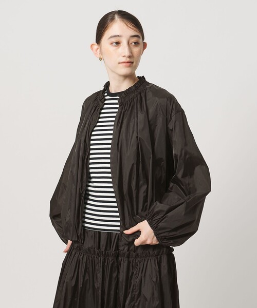 UNITED ARROWS(ユナイテッドアローズ)の「シアー タフタ ブルゾン ‐はっ水 ウォッシャブル‐(ブルゾン・レディース・ダークブラウン/ブラック/ライトブルー・36/38)」の1枚目の写真
