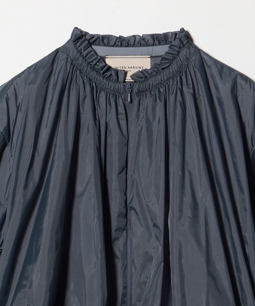 UNITED ARROWS(ユナイテッドアローズ)の「シアー タフタ ブルゾン ‐はっ水 ウォッシャブル‐(ブルゾン・レディース・ダークブラウン/ブラック/ライトブルー・36/38)」の15枚目の写真