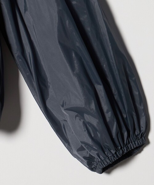 UNITED ARROWS(ユナイテッドアローズ)の「シアー タフタ ブルゾン ‐はっ水 ウォッシャブル‐(ブルゾン・レディース・ダークブラウン/ブラック/ライトブルー・36/38)」の16枚目の写真