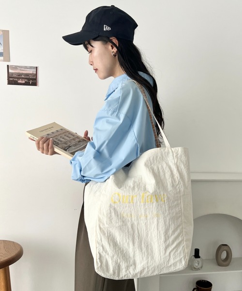 wears(ウェアーズ)の「リバーシブルチェックトートバッグ(トートバッグ・レディース・オフホワイト/レッド/ライトブルー/ピンク/ブルー/ネイビー・FREE)」の16枚目の写真