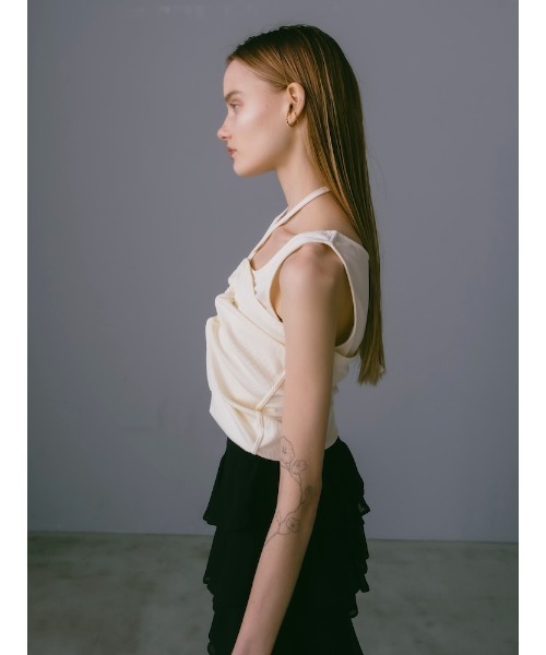 sahara(サハラ)の「Multiway Sleeveless Top(タンクトップ・レディース・オフホワイト/ブラウン/チャコール・FREE)」の8枚目の写真