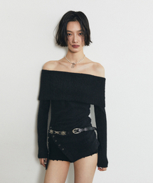HALF DEVIL US（ハーフデビルアス）の「オフショルダー カットアウト Tシャツ_ブラック（Tシャツ/カットソー）」