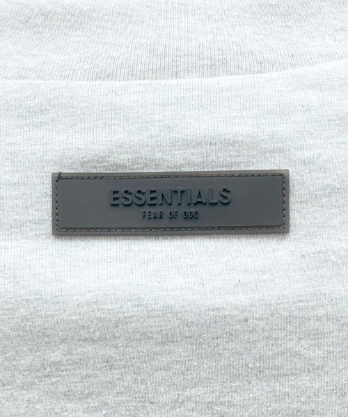 FOG ESSENTIALS(エフオージーエッセンシャルズ)の「【FOG ESSENTIALS】エッセンシャルズ FRONT BACK LOGO PRINT BOXY TEE SS ロゴ Tシャツ(Tシャツ/カットソー・メンズ・オートミール/ブラック/グレイッシュベージュ・XL/L/M/S)」の9枚目の写真