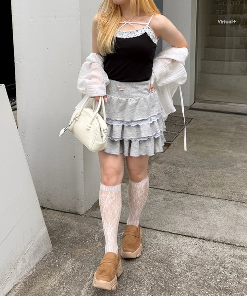 continuer de NICE CLAUP（コンティニューデナイスクラップ）の「カップ付アソートキャミ（キャミソール・レディース・オフホワイト/ホワイト系その他/ブラック/ブラック系その他・FREE）」の18枚目の写真