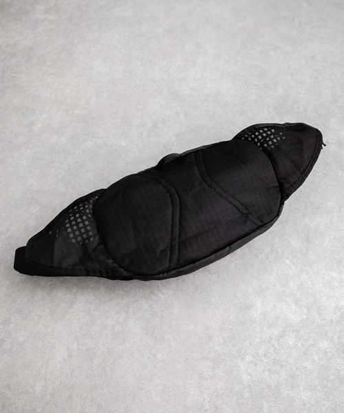 patagonia（パタゴニア）の「Patagonia パタゴニア TERRAVIA HIP PACK パッカブルワンポイントロゴウエストバッグ/ボディバッグ（ボディバッグ/ウエストポーチ・メンズ・ブラック・FREE）」の18枚目の写真